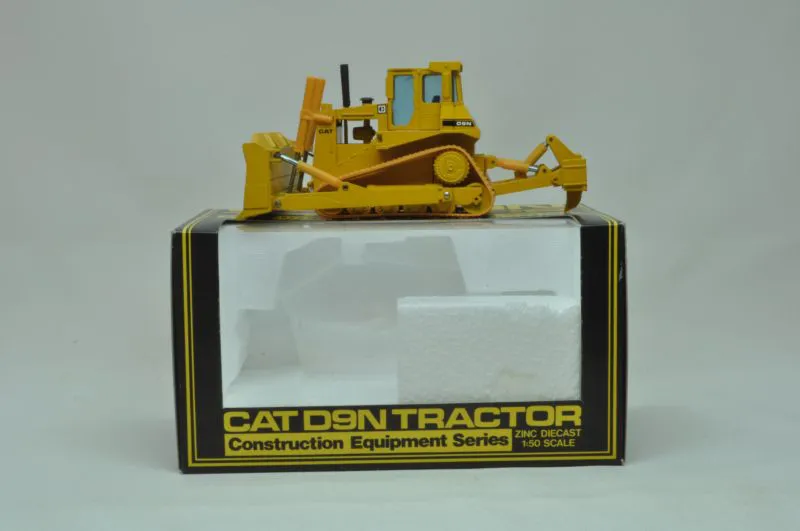 Caterpillar D9N Track-Type Tractor