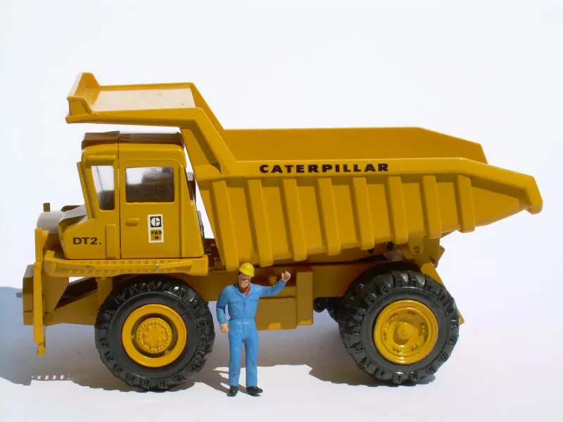 Caterpillar 769B Off-Highway Truck