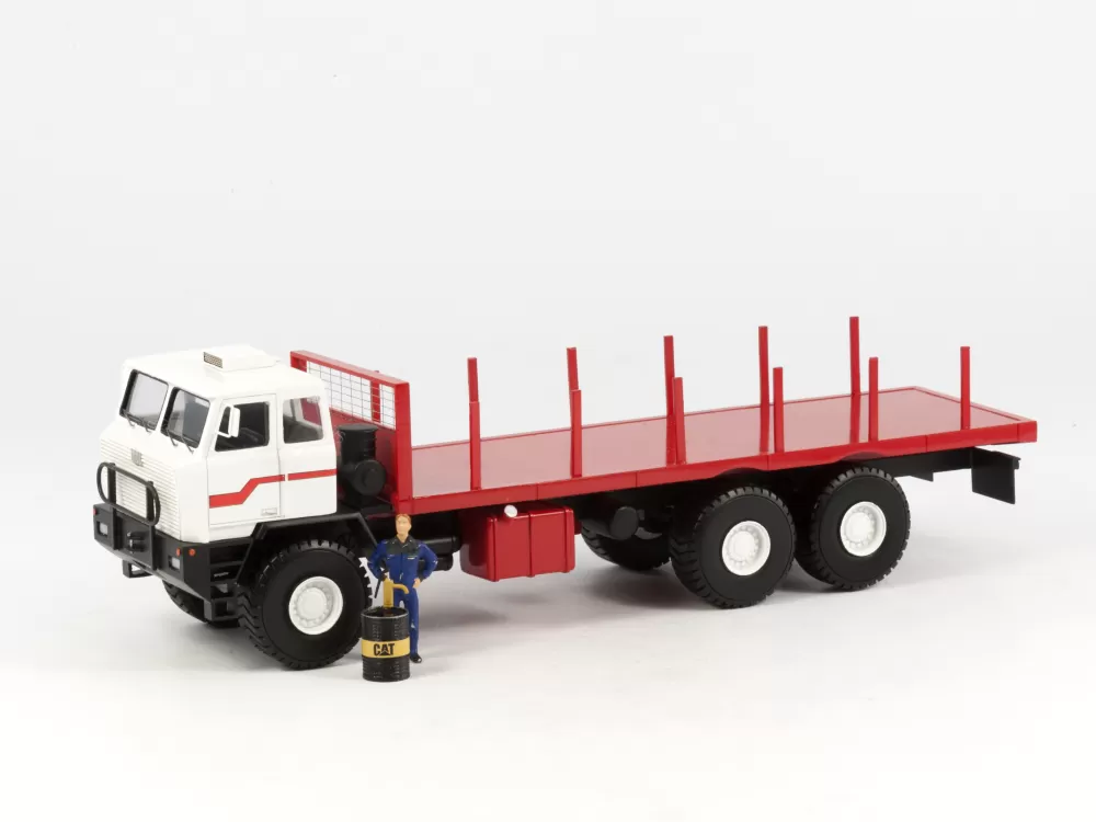 MOL F6566 6x6 "Oilfield" Truck