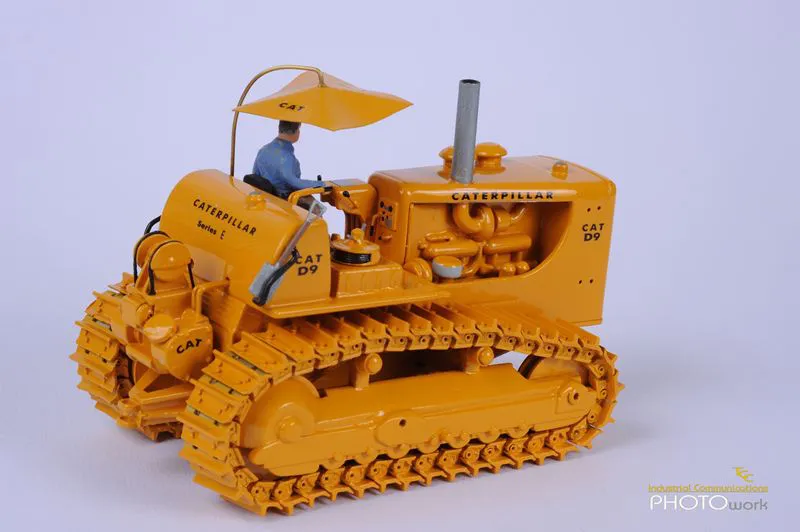 Caterpillar D9E Track-Type Tractor